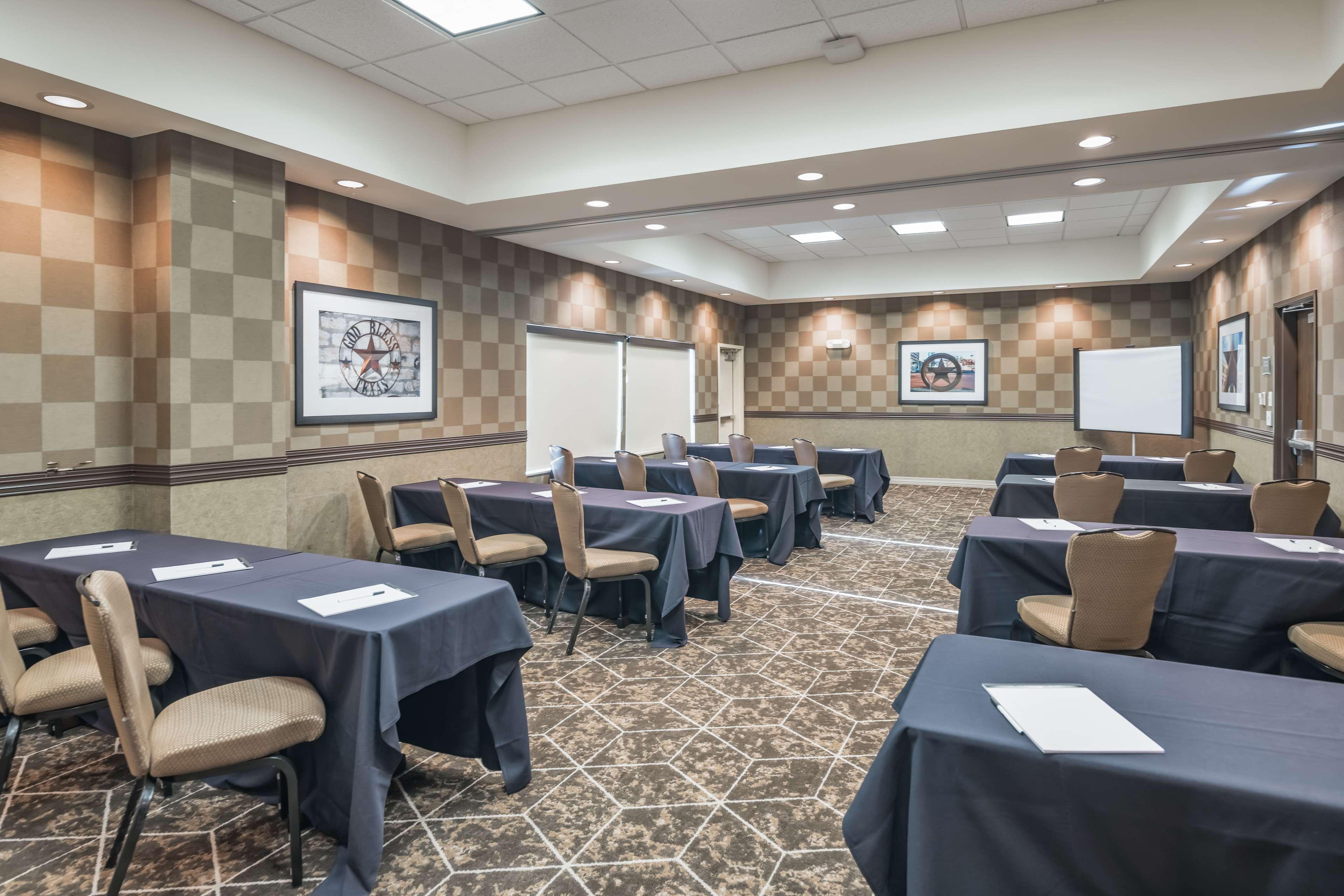 Best Western Premier Bryan College Station Exterior photo